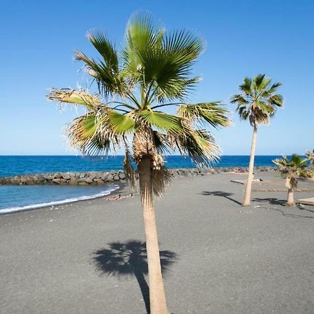 Bright Spacious Apartment, 2 Min Walk From Beach Канделария Экстерьер фото