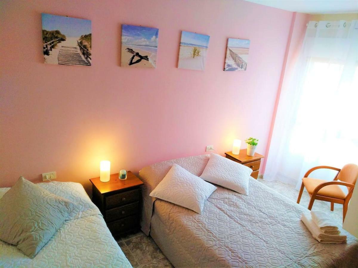 Bright Spacious Apartment, 2 Min Walk From Beach Канделария Экстерьер фото